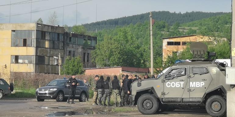 Разиграват полицията с фалшиви сигнали за убиеца Зайков